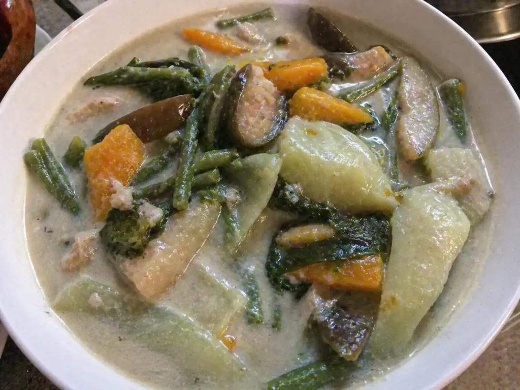 Ginataang gulay Filipino vegetable ulam